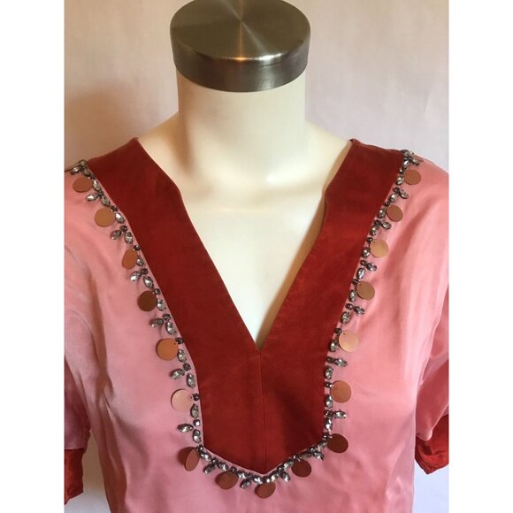 Tory Burch V-Neck Pink Short Sleeve Top W/ Jewel Neckline, Size 0 - Picture 2 of 9